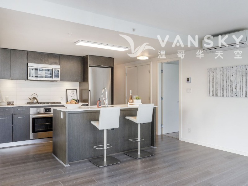 260807083214_kitchen 2.jpg